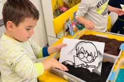 Кольоровий пісок для творчості, декору, флористики та ландшафтного дизайну.